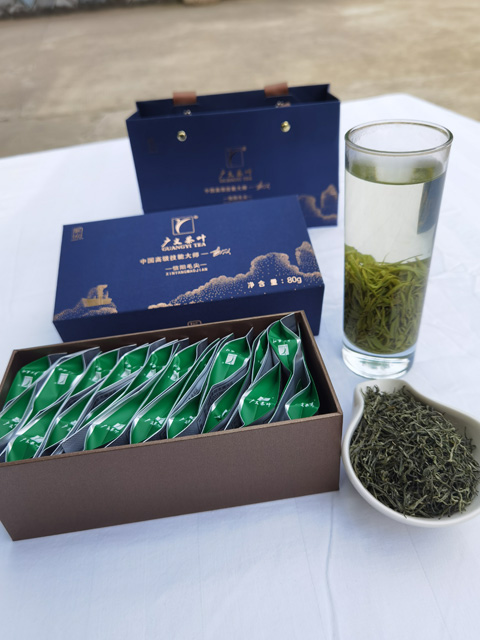 【大別山精神系列一珍品信陽毛尖茶伴手禮（匠心）】大別山脈、核心產(chǎn)區(qū)、高山茶園、匠心制作  980元/盒